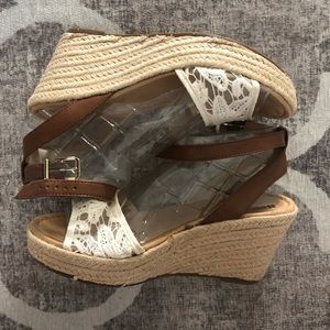 Naturalizer Women's Note 2 Espadrille Sandal